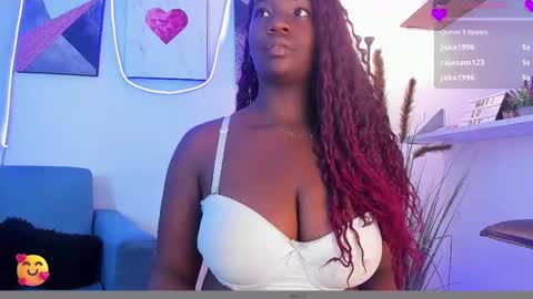 Snapshot of lana__beaux chatting on February 2025 07:14:01 PM online show from February 2025 07:14:01 PM