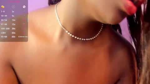 Snapshot of lana__beaux chatting on September 2025 08:47:02 PM online show from September 2025 08:47:02 PM