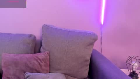 Snapshot of lana__beaux chatting on September 2025 05:51:01 PM online show from September 2025 05:51:01 PM