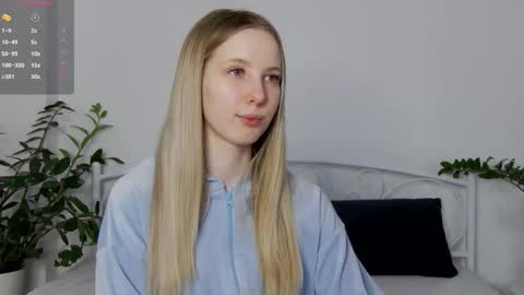 Liana online show from January 2026 03:06:01 PM