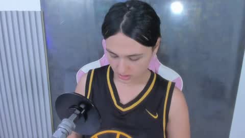 Lana online show from April 2026 08:26:01 PM