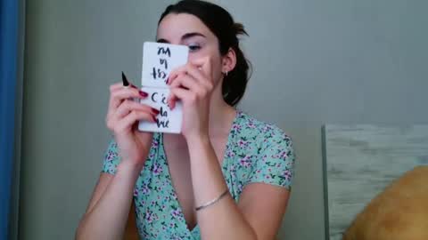 lana_gl online show from June 2026 09:59:01 AM