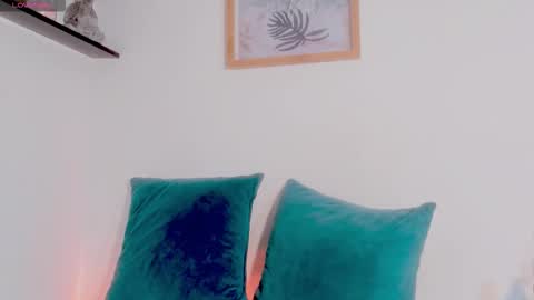 LANA online show from November 2025 02:55:02 AM