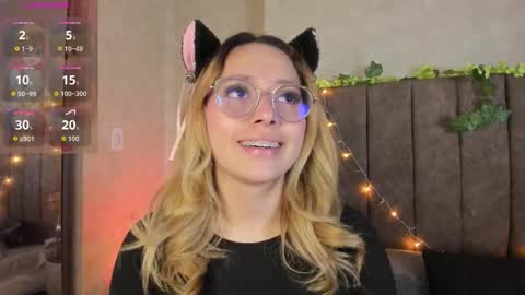 Lana online show from March 2026 05:44:01 AM