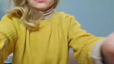 Lana online show from April 2026 05:10:01 AM