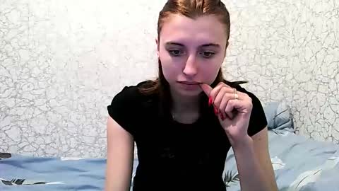 Lana online show from December 2025 12:12:01 PM