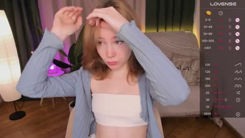 Snapshot of lanablu_ chatting on December 2024 07:05:02 AM Lana online show from December 2024 07:05:02 AM