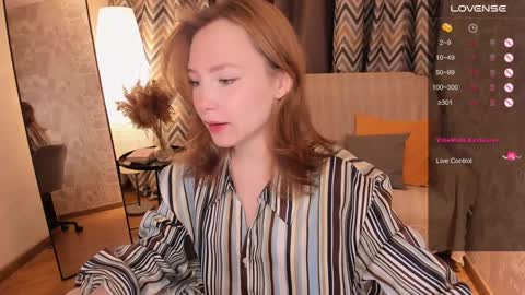 Snapshot of lanablu_ chatting on December 2024 12:08:02 PM Lana online show from December 2024 12:08:02 PM