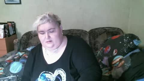 lanacat555 online show from February 2025 03:39:01 PM