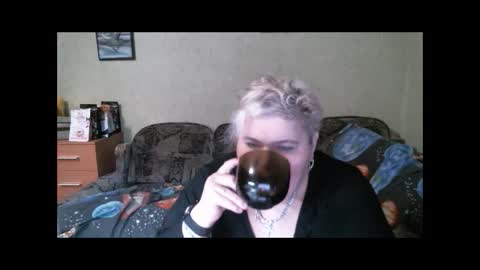 lanacat555 online show from February 2025 10:00:02 PM