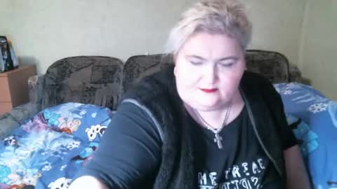 lanacat555 online show from February 2025 11:12:01 PM