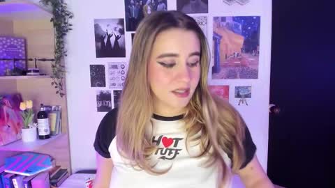 lanaherondale_ online show from October 2025 09:12:02 PM