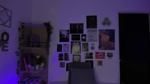 lanaherondale_ online show from November 2025 09:06:01 PM