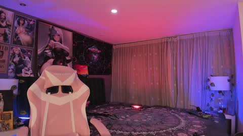 L A N A  online show from January 2025 11:51:01 PM