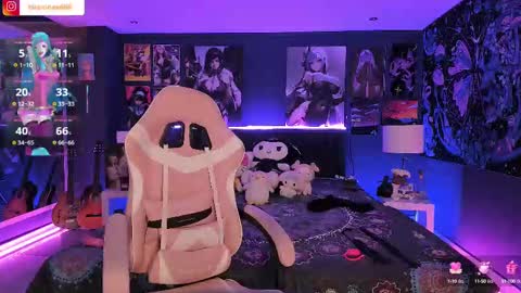 L A N A  online show from September 2025 07:25:01 PM