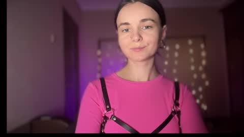 Lana online show from September 2025 11:37:02 PM