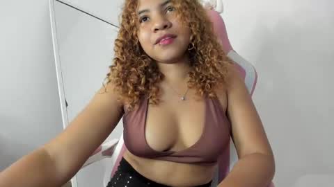 Snapshot of lanarouse1 chatting on January 2025 12:38:01 AM Lana  online show from January 2025 12:38:01 AM