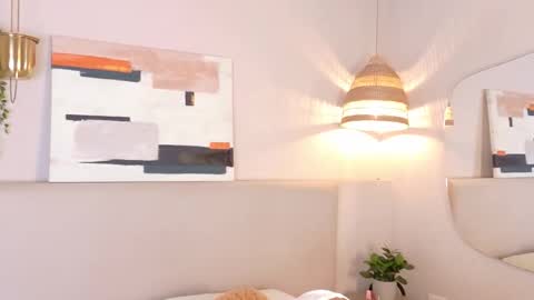 Lana online show from November 2025 08:07:02 PM