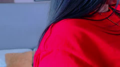 Lana online show from April 2026 07:29:02 PM