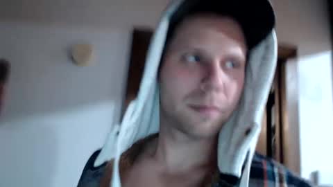 Snapshot of lancehardin chatting on October 2025 11:46:01 PM Lance online show from October 2025 11:46:01 PM