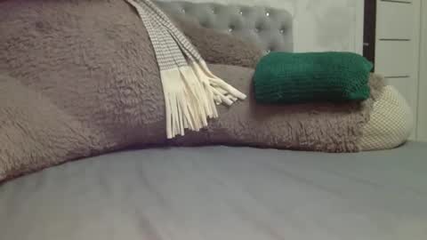 langoria online show from September 2025 11:38:02 PM