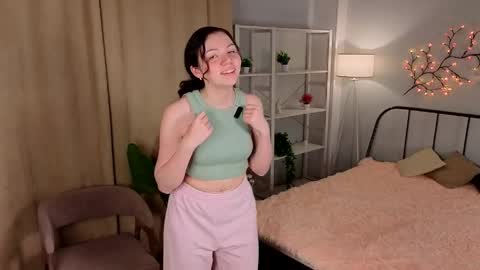 Natasha online show from April 2026 07:07:02 PM