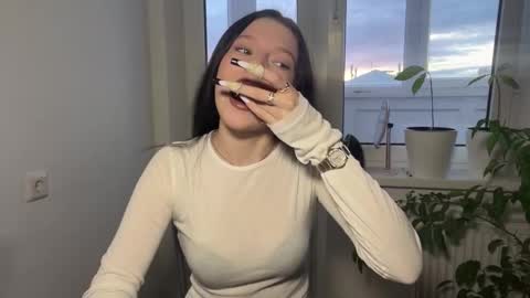 Sarah online show from March 2026 03:03:02 PM