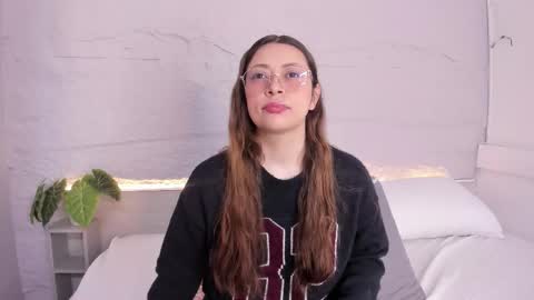 Lanna online show from March 2026 01:26:02 PM