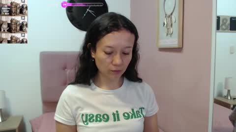 Lanna online show from February 2025 01:10:02 PM