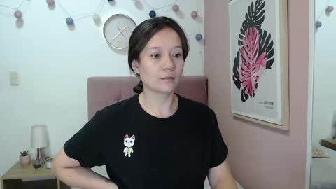 Snapshot of lanna_mills chatting on May 2026 01:17:01 PM Lanna online show from May 2026 01:17:01 PM