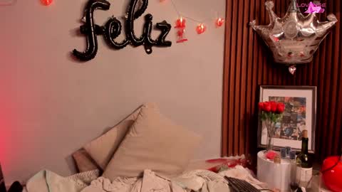 Snapshot of lanna_wilson chatting on February 2025 08:15:02 PM Tiana online show from February 2025 08:15:02 PM