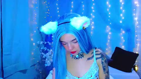 LANNIE   online show from November 2025 02:34:01 AM