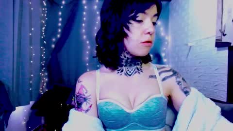 LANNIE   online show from March 2026 03:49:02 PM