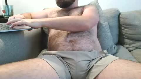 Snapshot of lapauly chatting on August 2026 05:38:01 PM Luddycub online show from August 2026 05:38:01 PM