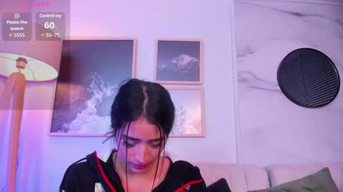 Snapshot of lara_madisson chatting on January 2025 05:16:01 AM Lara Madisson online show from January 2025 05:16:01 AM