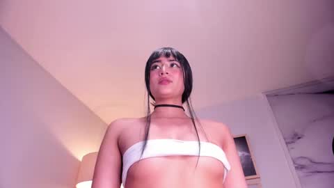 Snapshot of lara_madisson chatting on March 2025 07:38:02 AM Lara Madisson online show from March 2025 07:38:02 AM