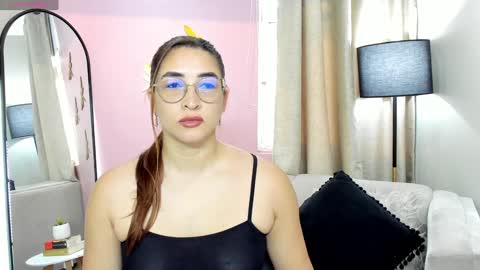Snapshot of lara_martin chatting on January 2025 11:58:02 AM 700 200 online show from January 2025 11:58:02 AM