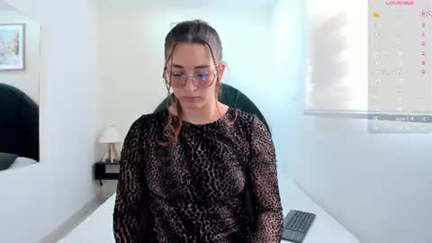 Snapshot of lara_martin chatting on June 2026 07:45:02 PM 700 200 online show from June 2026 07:45:02 PM