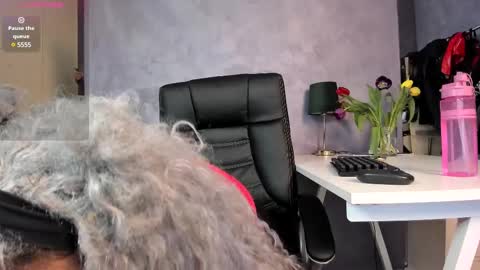 Lara online show from March 2025 02:30:02 PM