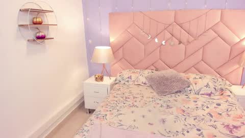 lara online show from September 2025 02:55:02 AM