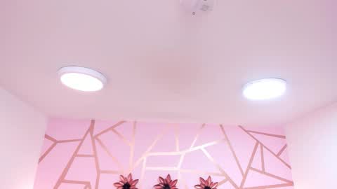 lara online show from October 2025 02:39:02 AM