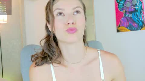 Snapshot of laralane_ chatting on April 2026 02:10:02 PM Lara online show from April 2026 02:10:02 PM
