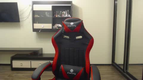 Laralianna online show from December 2024 09:40:02 PM