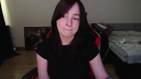 Snapshot of laralianna chatting on April 2026 01:13:02 PM Laralianna online show from April 2026 01:13:02 PM