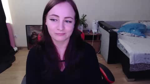 Snapshot of laralianna chatting on June 2026 10:18:02 AM Laralianna online show from June 2026 10:18:02 AM