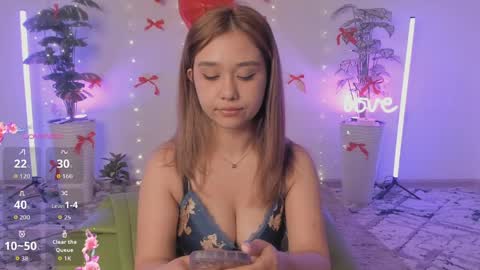 Lara online show from March 2026 07:47:02 PM