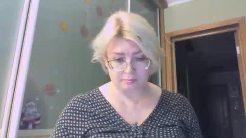 laramrs online show from September 2025 06:01:02 PM