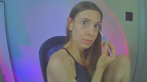 larawintersxxx online show from November 2025 10:01:01 PM