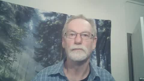 Larbie online show from February 2025 09:48:02 PM