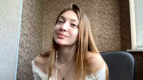 Snapshot of lareebuggie chatting on June 2026 05:10:02 AM Eva online show from June 2026 05:10:02 AM